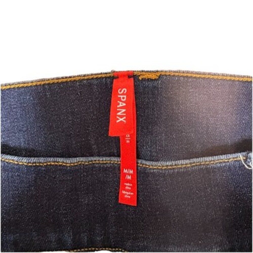 SPANX Flare Jeans Womens Medium Dark Wash Pull On Stretch Shaping Denim Bootcut - Picture 3 of 6